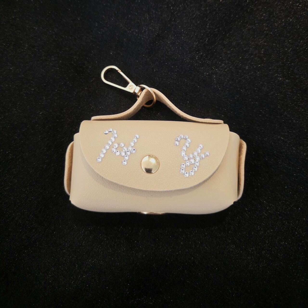 イニシャルデコ